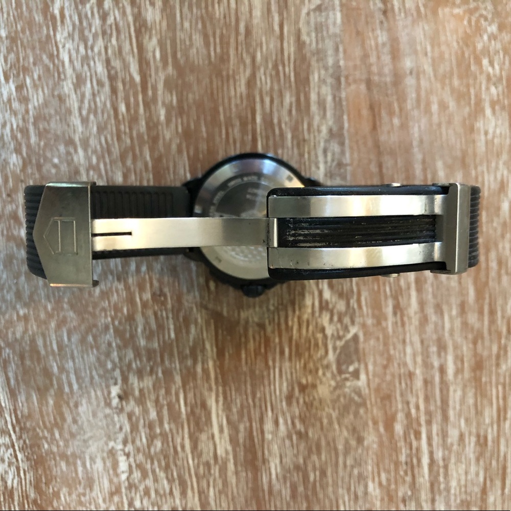 Tag Heuer Formula 1 Men’s Stopwatch - Picture 8 of 11